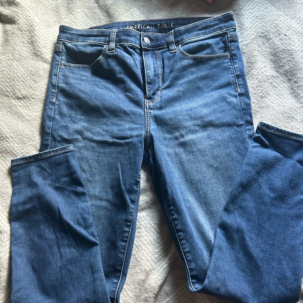 American Eagle Outfitters Blue Skinny Jeans with Classic Style